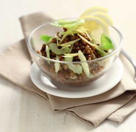 Lentil salad with celery and citronette