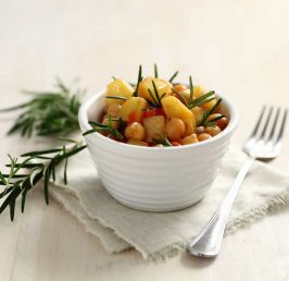 Stewed chickpeas with potatoes and rosemary