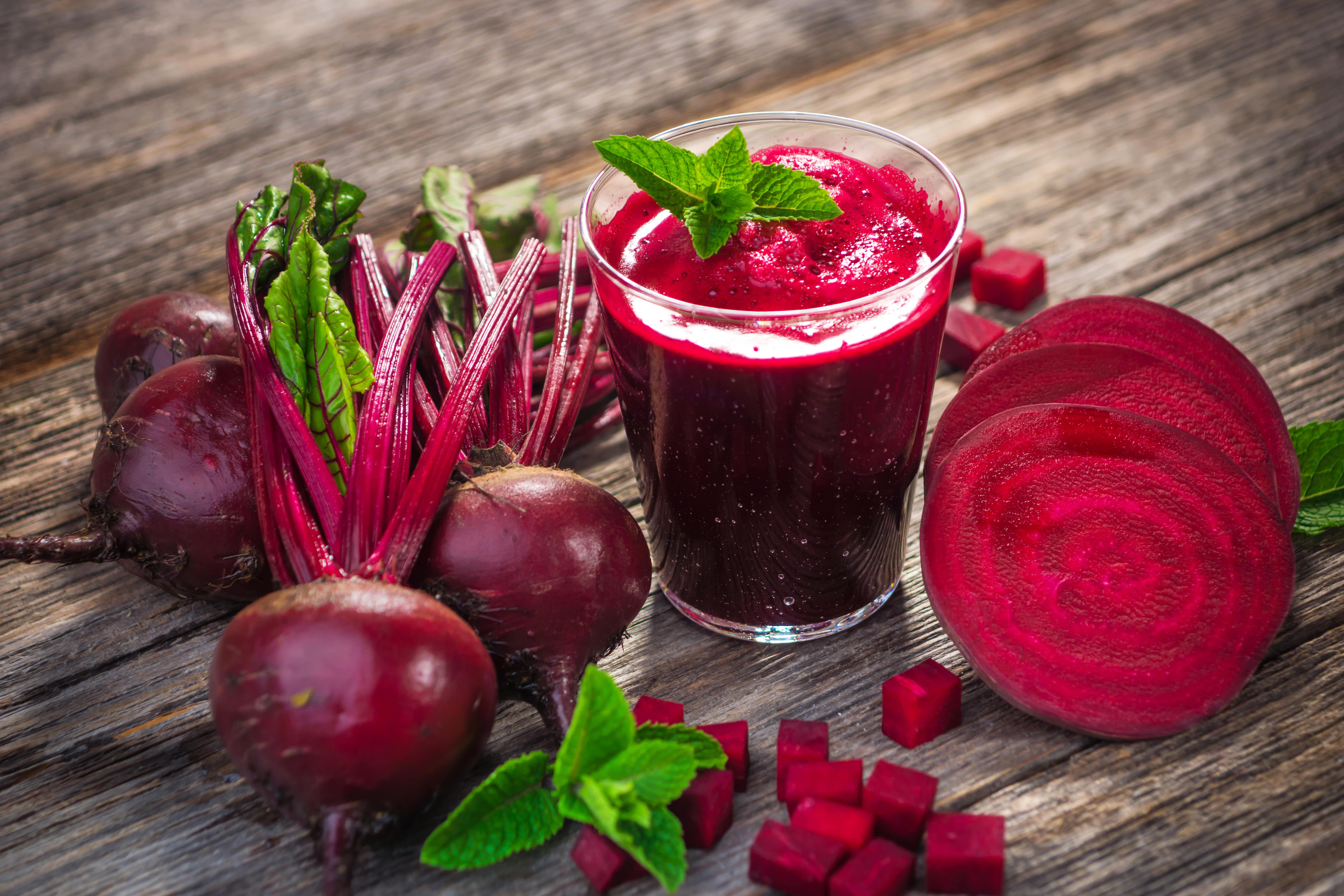 Dolci Con Barbabietola Si Puo 5 Idee Per Utilizzarla Valfrutta Magazine
