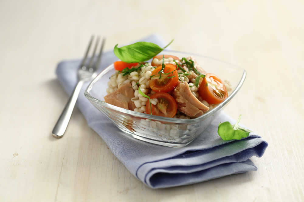 Farro In Insalata Con Tonno E Pomodorini Ricette Valfrutta