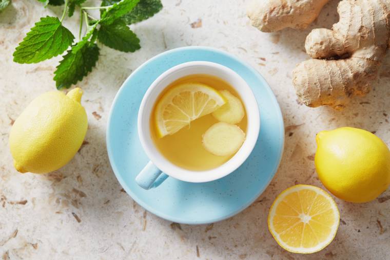 Benefici del limone: la tisana 