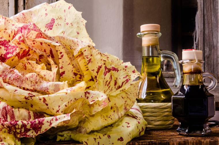 Il radicchio di Castelfranco si usa per preparare insalate e misticanze