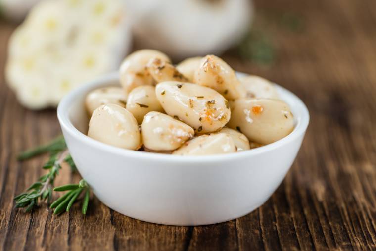 Conservare l'aglio sott'olio