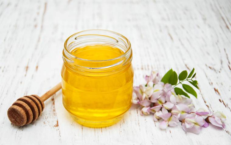 Tipi di miele: l'acacia