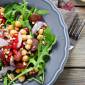 Preparare gustose insalate: 5 ortaggi di stagione che non possono mancare